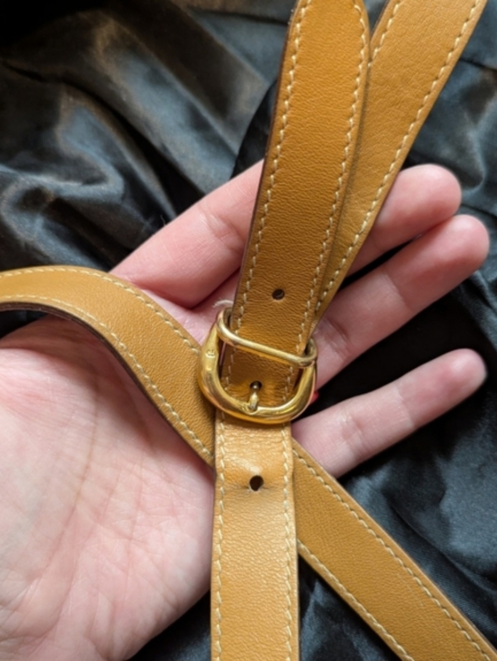 Authentic Gucci Brown GG Canvas & Tan Leather Shoulder Bag - Great Condition - Picture 6 of 14